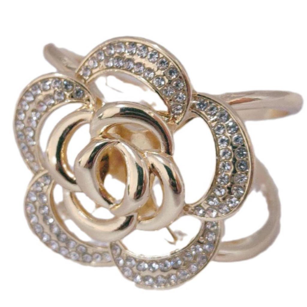 Elegant Silk Flower Scarf Buckle: Versatile, Dual-Purpose Accessory for Shawls and Scarves