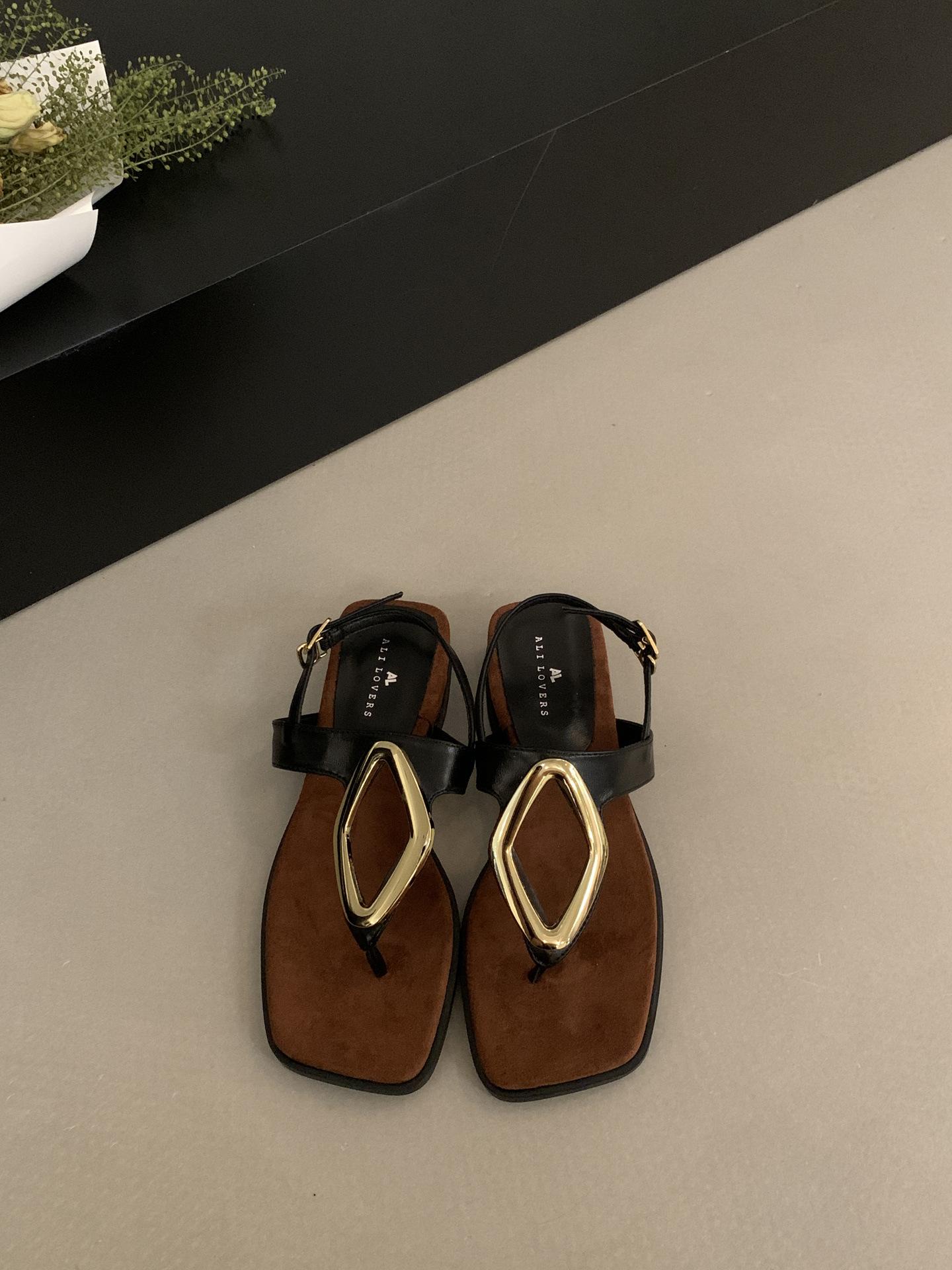 

French wedge heel metal buckle niche toe sandals women s summer 2025 new models with skirts vacation beach roman shoes 35