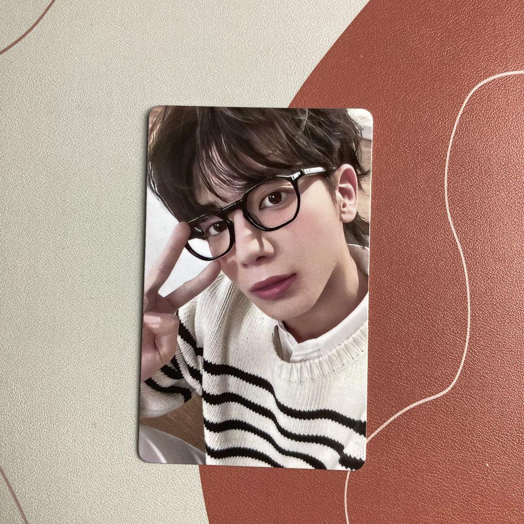 

[USED] TXT FC New Member Exclusive Fan Club Bonus Taehyung Trading Card