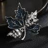 New Korean Style Fashionable Vintage Copper Micro-inlaid Maple Leaf Brooch, High-end and Elegant Designer Style Corsage