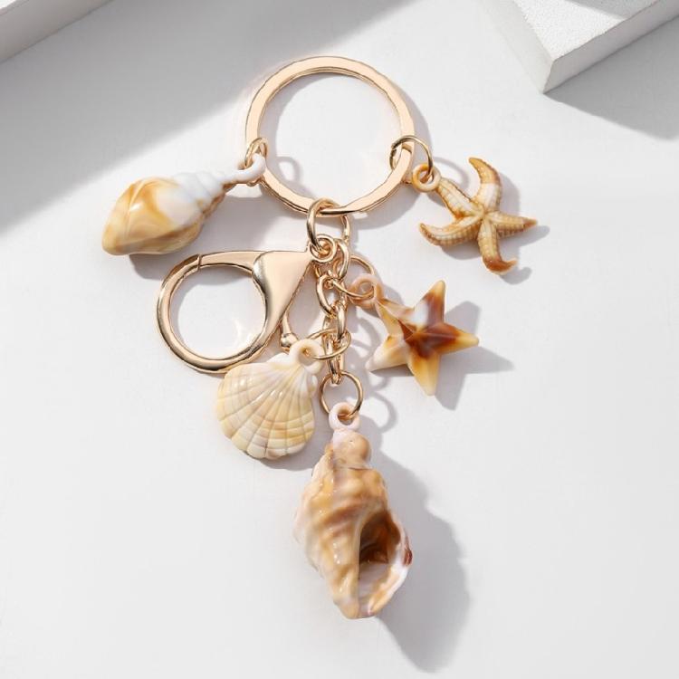 Exquisite Shell Keychain Conch Starfish and Star Pendant Keyring Bag Decoration Fashionable Beach Vacation Accessory