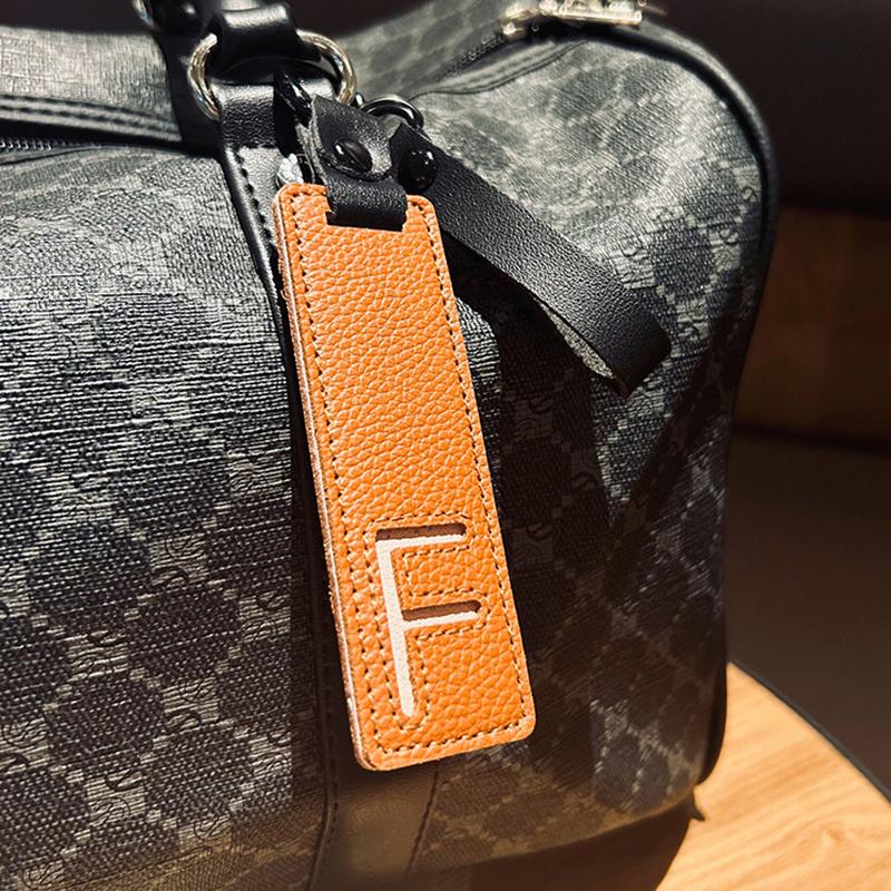 Fashion 26 Letters Key Chain Pu Leather Alphabet Letter Keyring Car Key Accessories Business Key Holder Women Bag Pendant Decor