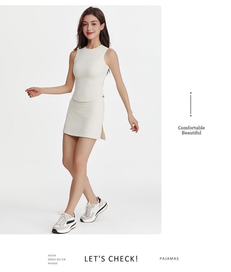 2025 Trendy Women's Sportswear Set: Summer Slimming Vest & High Waist Pocketed Skirt