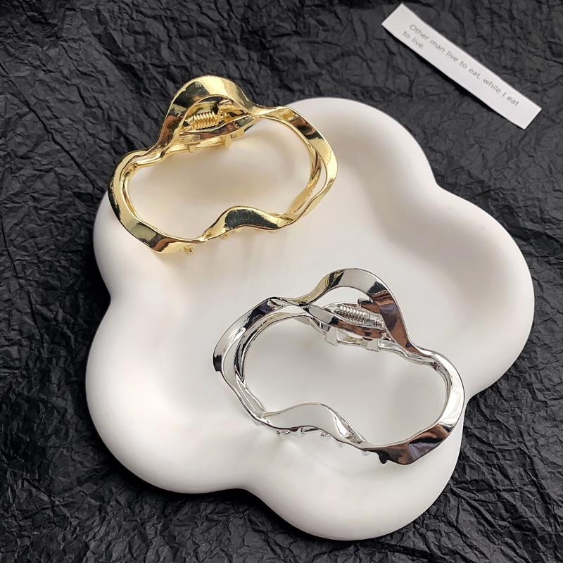 Irregular Geometric Shark Clip New Vintage Metal Hair Clip Crab Barrettes Hairgrip Hair Accessories for Girls Women Hair Claws Headwear