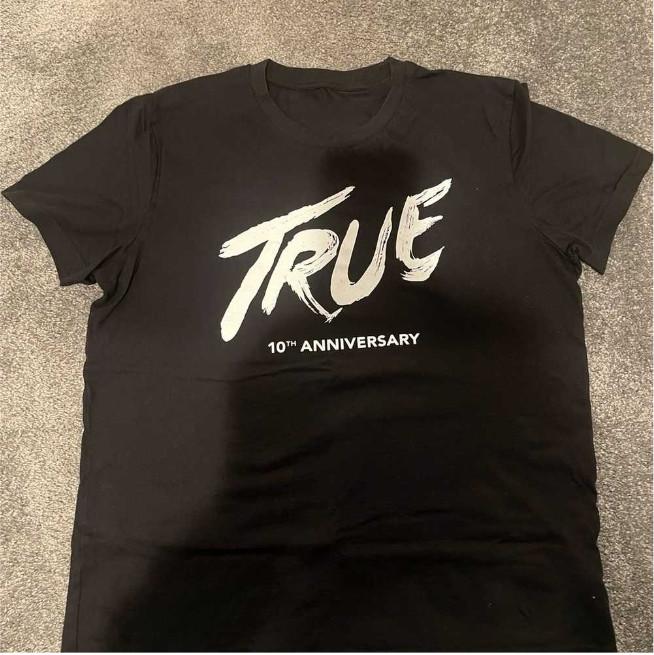 Avicii True 10th Anniversary T-Shirt EDM DJ Music Graphic Tee Shirt S-5XL Unisex T-Shirt L