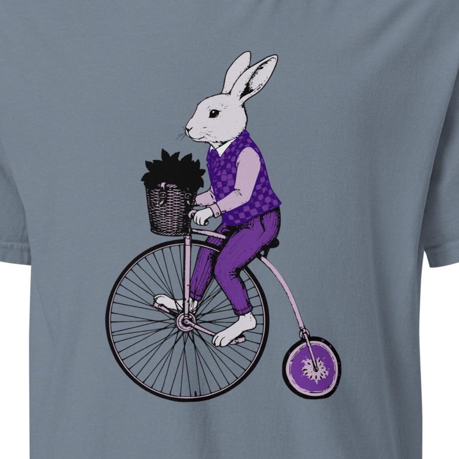 Vintage Bunny Bicycle Shirt, Rabbit on Penny Farthing Tee, Funny Bunny T-Shirt, Cute Rabbit Shirt, Animal Cyclist Tee XL
