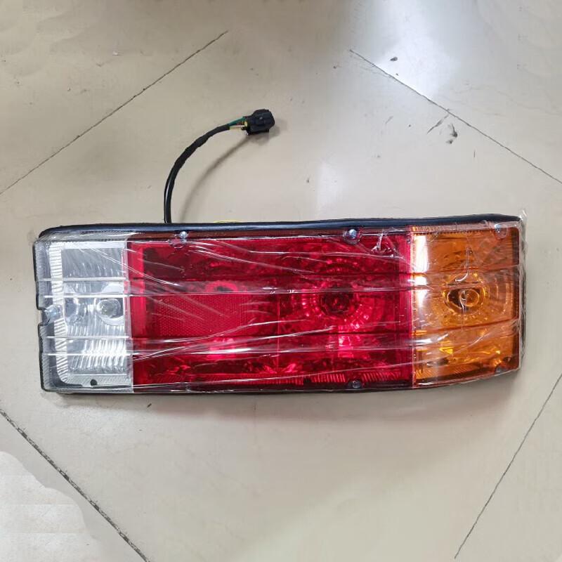 Zhan Yang GJW111 Wheeled Excavator Right Rear Taillight
