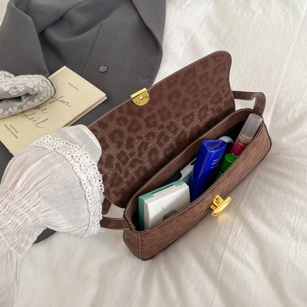 High Quality Large Capacity Shoulder Bag with Metal Buckle Leopard Print Underarm Bag Crossbody Bag