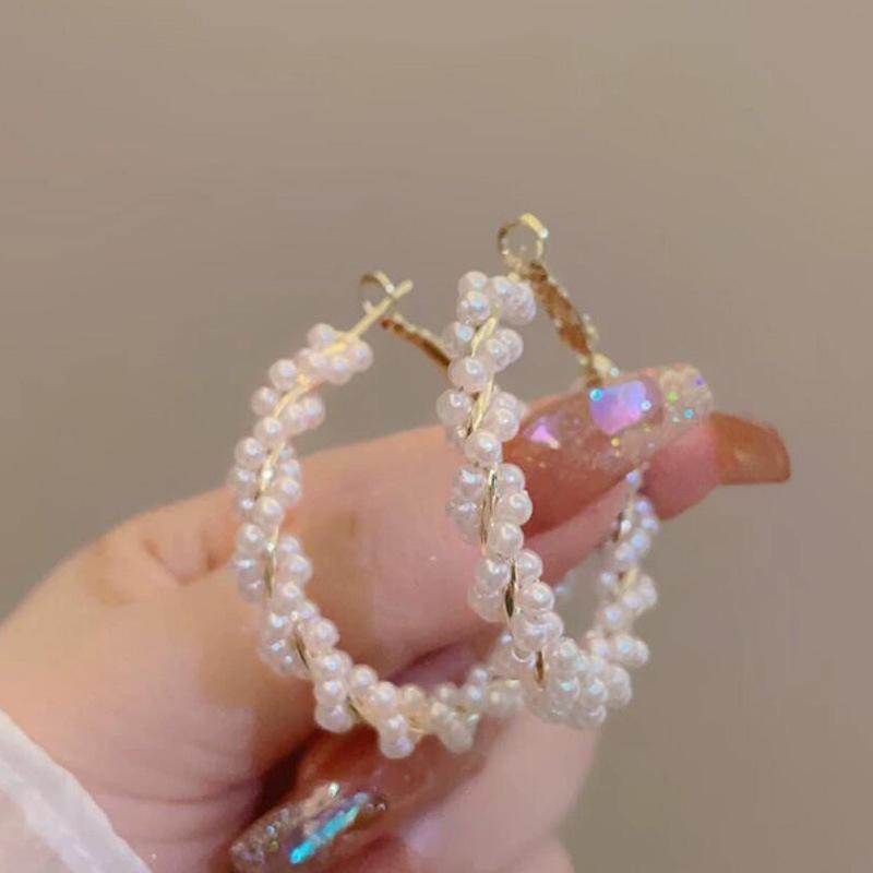 Women Luxury Pearl Wrapped Large Circle Earrings Exquisite Chain Embellish High Temperament Versatile Fashion Hoops Gift