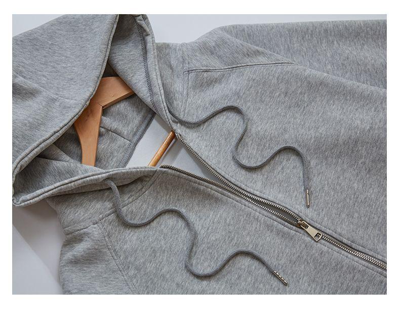 Women's Grey Hooded Sweatshirt: Autumn/Winter 2025 Loose Fit, Korean Style, Plus Velvet, Versatile American Retro Cardigan.