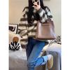 UR Niche Design New Women's Autumn and Winter High-end Retro Portable Tote Bag Large Capacity Shoulder Messenger Bag