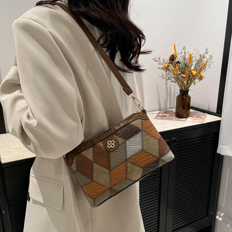 Ethnic Style Shoulder Bag Boho Vintage Splicing Color Shoulder Bag Phone Bags Versatile Commuter Bag Women Gifts