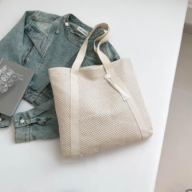 

мода 2025 соломенная сумка женская новая универсальная вместительная сумка-мессенджер для поездок на работу сумка-тоут пляжная сумка плетеная сумка