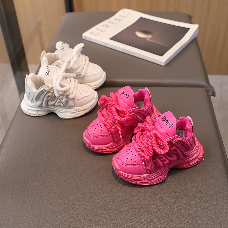Spring New Girls' Sneakers: Trendy Children's Fashionable Dad Shoes for Students