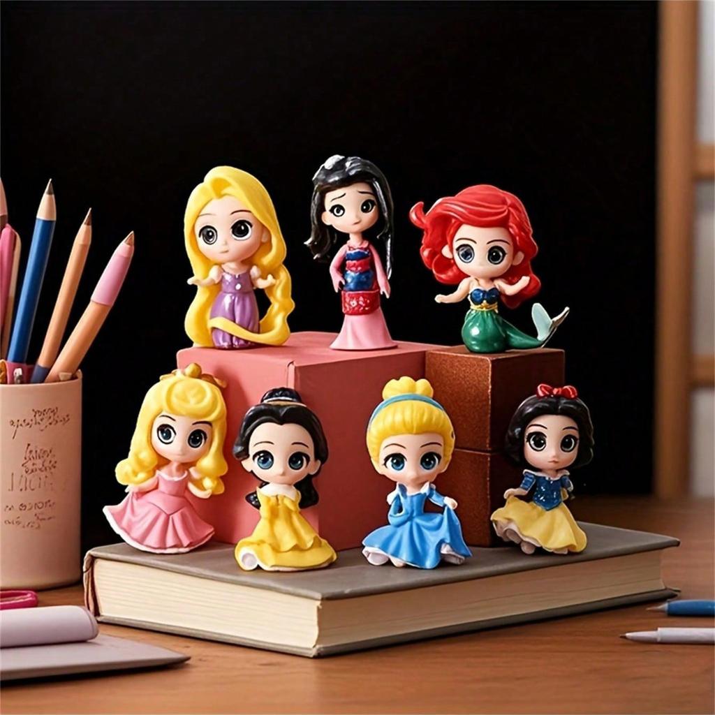 Figurine MINISO Set Șapte Piese Prințese Versiune Mică Q, Figurine de Colecție, Potrivite pentru o Varietate de Tipuri de Camere, Ornamente pentru Păpuși de Casă