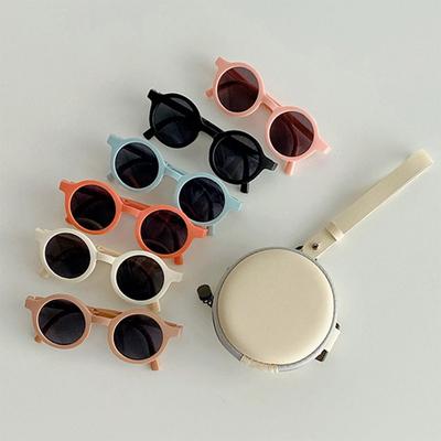 Lunettes de soleil pour enfants Monture ronde Lunettes de soleil pliables UV 400 Lunettes d'extérieur pour enfants Lunettes pour tout-petits Garçons Filles Lunettes de voyage