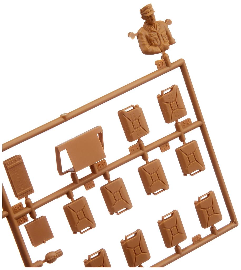 Tamiya 1/35 Militær Miniatyrserie Nr. 268 Tysk Hær Radio Kommandovogn Funkwagen med Etsede Deler Plastmodell 35268