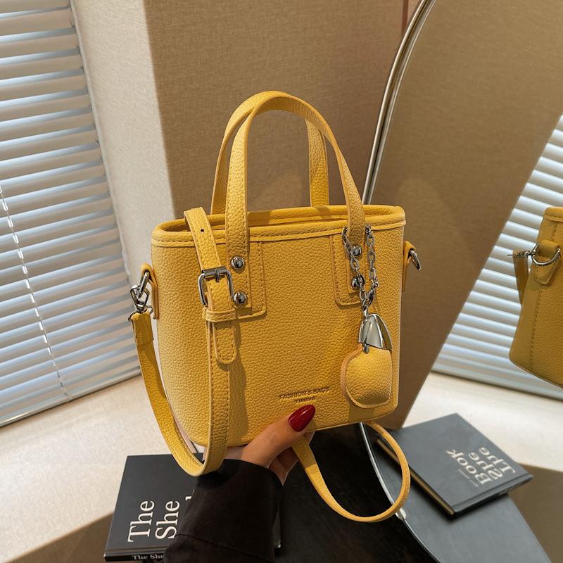 

Премиальная сумка-ведро ручной работы 2025 весна и лето новая нишевая модная универсальная сумка-мессенджер женская жёлтый