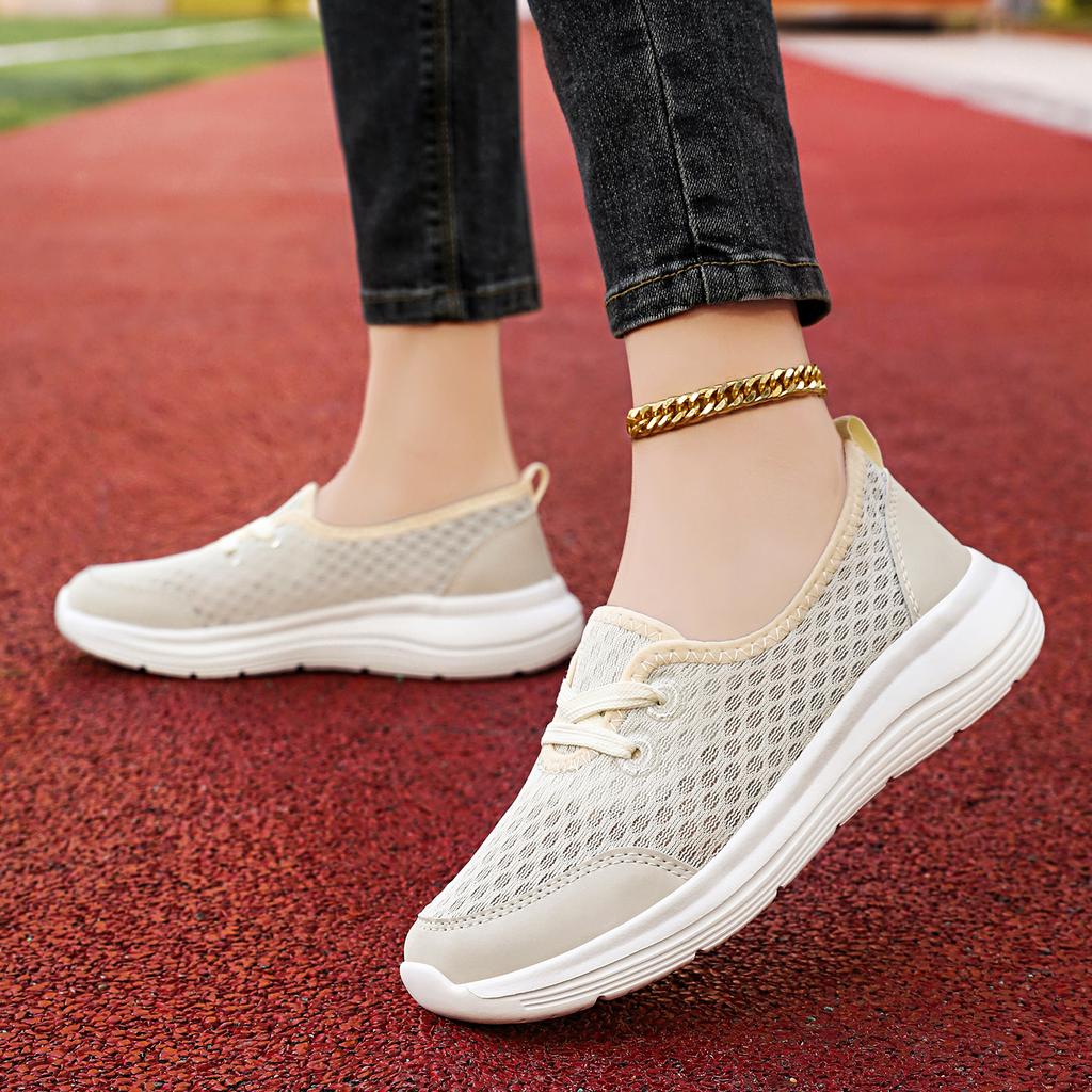 Women's Casual Mesh Slip-On Shoes Lightweight Breathable Walking Sneakers with Flexible Sole Comfortable Fit for Everyday Wear