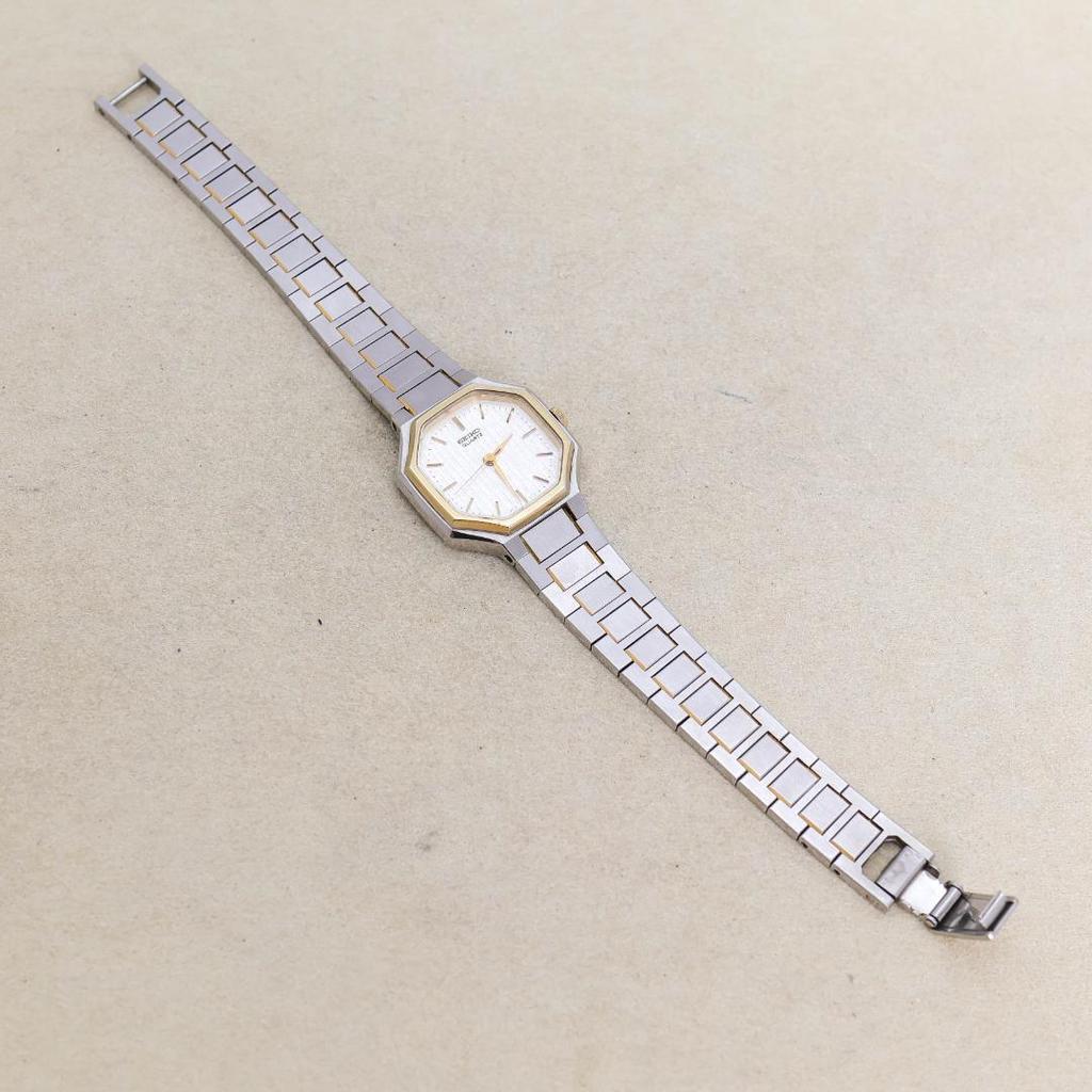 [USED] Working SEIKO Octagon Women's Watch with SGP Bezel, 2235