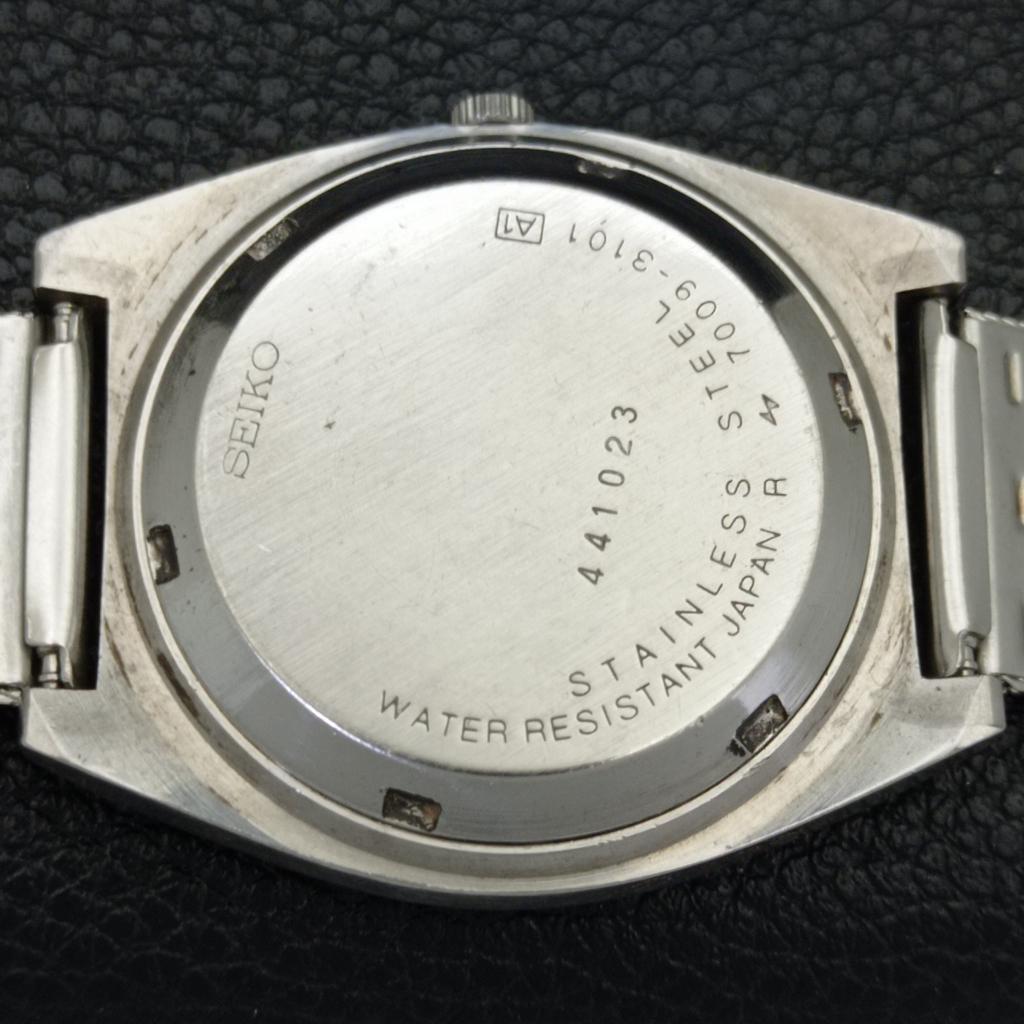 VINTAGE SEIKO 5 AUTOMATIC 7006A JAPAN MENS BLUE COLOR DIAL WATCH a701636-5 R206c-a701636