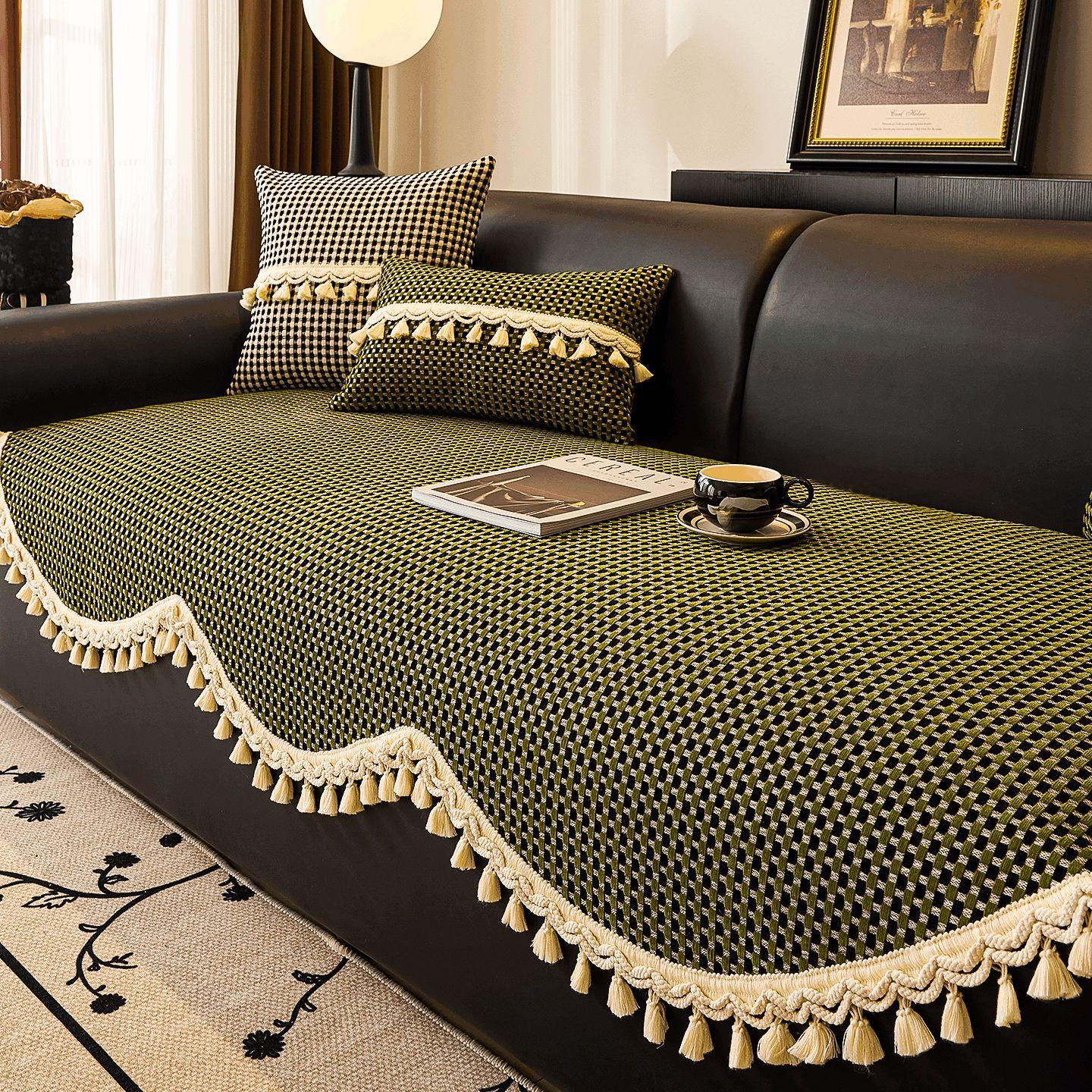 

Tassel edge sofa cushion, universal in all seasons, medium and ancient style, straight row, new special non-slip seat cushion for 70*70cm