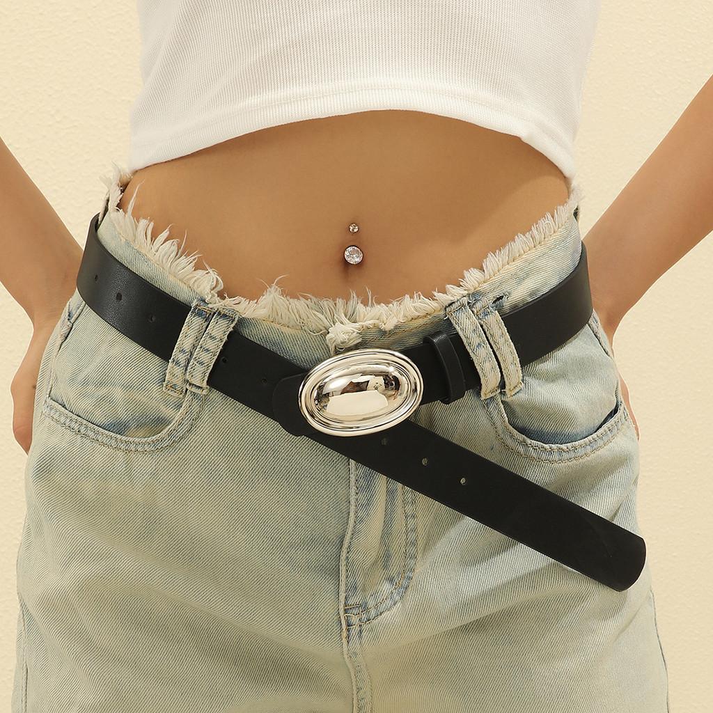 Casual Womens Fashionable Belt With Smooth Egg Shaped Buckle For Daily Looks