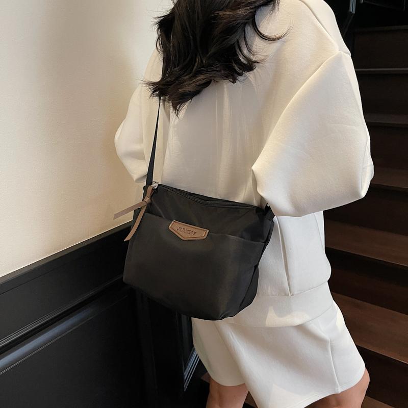 Shoulder Bag Women's Bag Lightweight Multi-Compartment Mother Bag