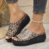 Fashion Fashion Pu Leopard Wedge Heel Slides Women 2025 Summer Soft Sole Thick Bottom High Heel Slippers Sexy Outdoor Slippers Women