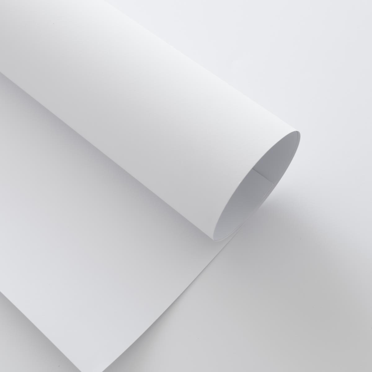 High-grade, non-reflective background paper for live streaming and photography; instantly elevate your flat lays and scene settings. 78 x 109 cm белый