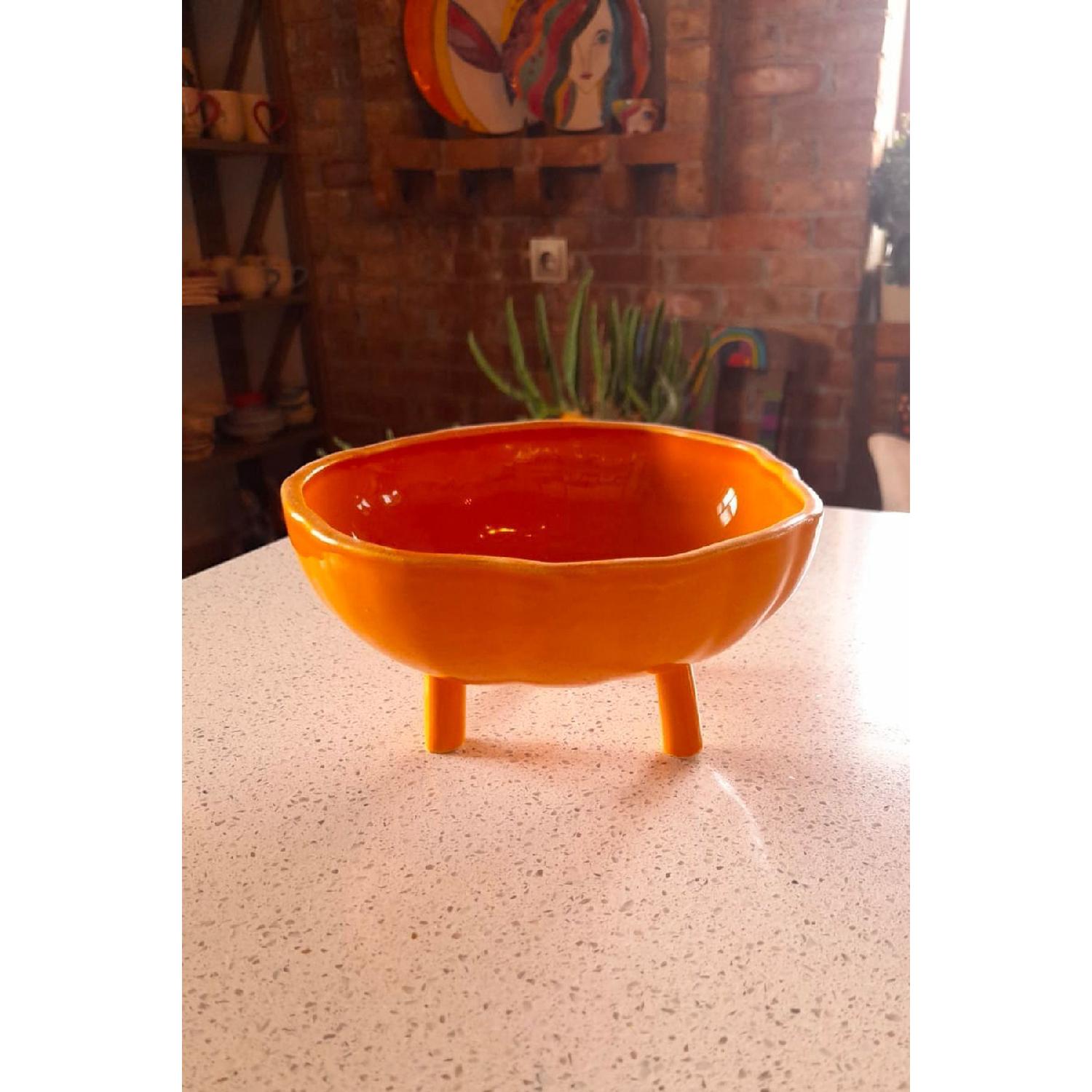 

Handmade Ceramic Bowl помаранчевий
