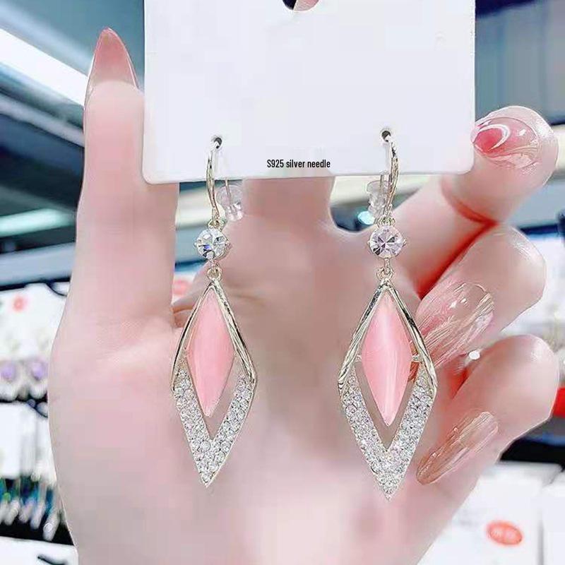2025 Diamond Geometric Flower Tassel Earrings – Korean Cold Style, Light Luxury for Women