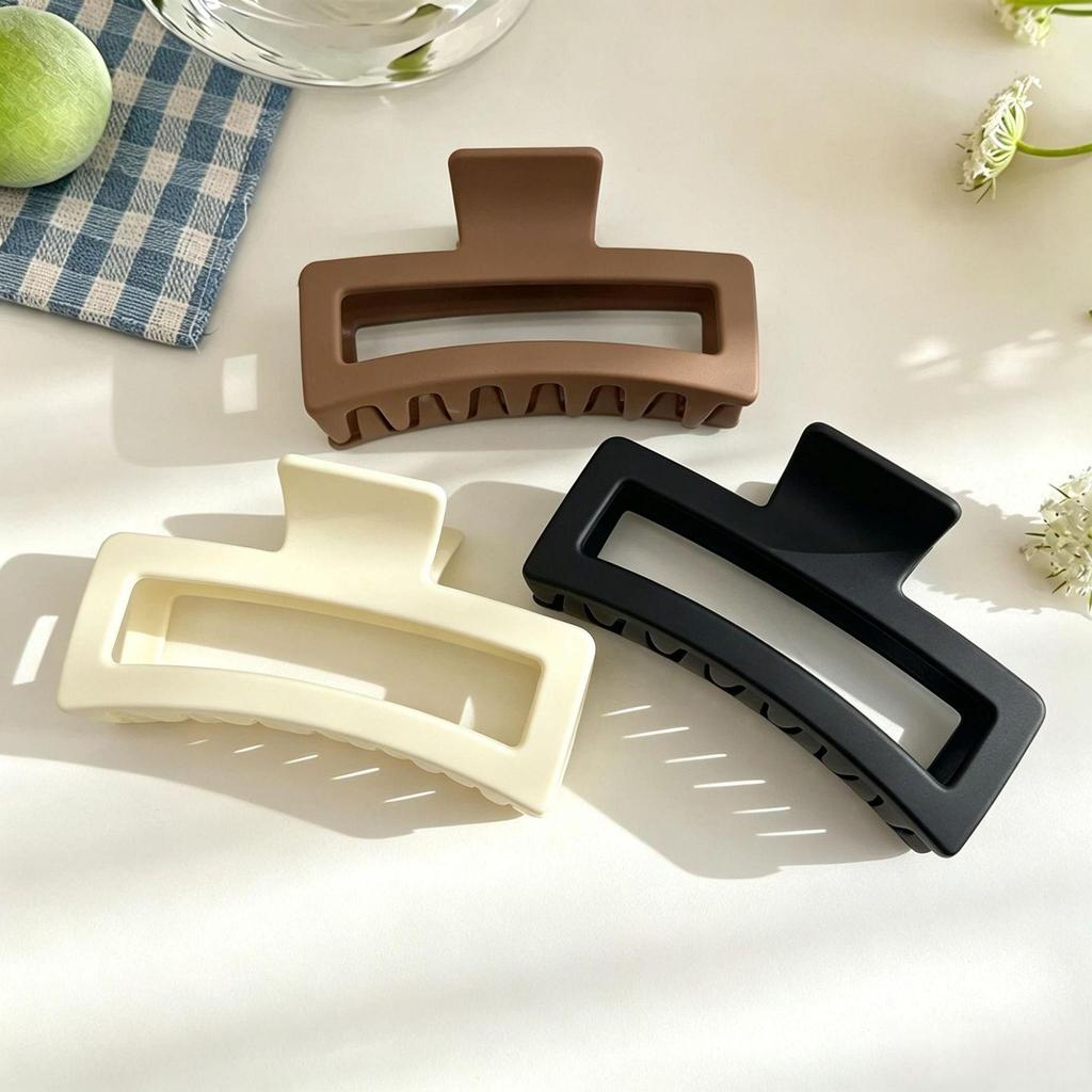 Extra Large 13cm Square Shark Hair Clip for Voluminous Hairstyles