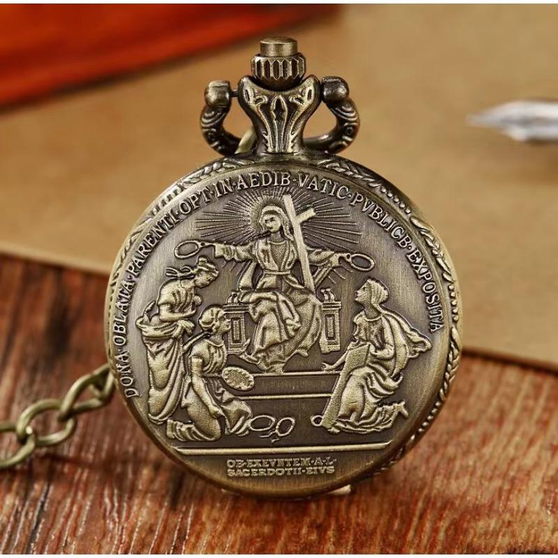 Exquisite Bronze Pocket Watch with Small Heart-shaped Spider Web Shell Watch Necklace, Small Pocket Watch, Gift Pocket Watch Pendant Pocket Watch