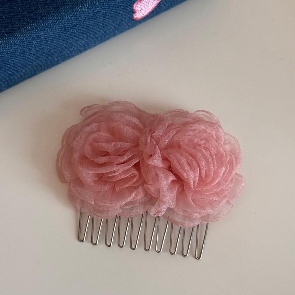 Mist Veil Rose Shadow Hair Comb: Elegant, Stylish Updo Accessory