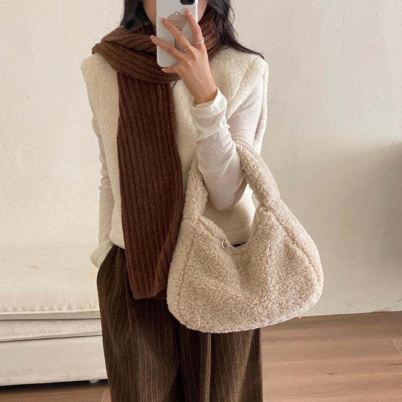 Autumn and Winter Lamb Wool Handbag Bag Niche Casual Versatile Wool Bag New Commuter Women's Bag