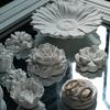 Jewelry Display Frame Creative Plaster Flower Shape Tabletop Ornaments Jewelry Decoration Display Photography Props
