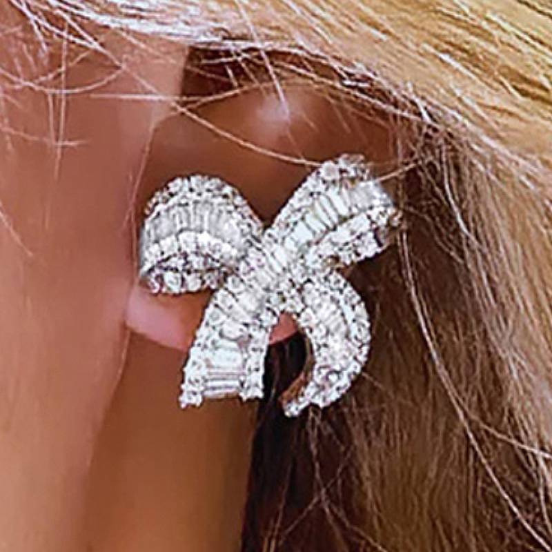

Huitan Bowknot Shaped Women Stud Earrings Inlaid Shining CZ Fashion Wedding Party Accessories Daily Versatile Elegant Zircon
