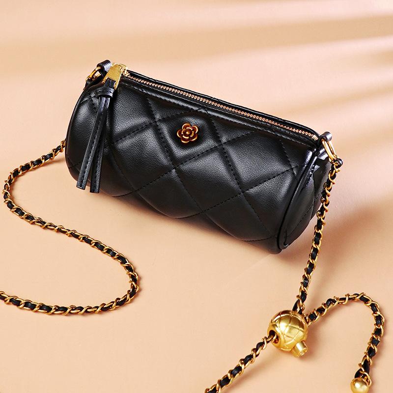 

Маленькая круглая сумка, новинка 2023, модная универсальная сумка через плечо, женская летняя маленькая женская сумка из натуральной кожи с ароматом ветра, сумка на цепочке, сумка в виде цилиндра M чёрный