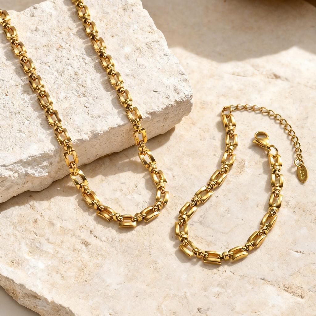Punk StrapChain Necklace for Women Handmade Chain Necklaces Gold Plated Stainless Steel Chokers Jewelry Gift