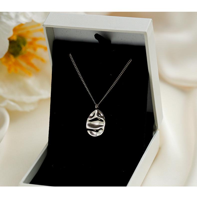 Women's Hip-Hop Silver Water Drop Pendant Necklace - Simple & Stylish Clavicle Chain for Daily Wear