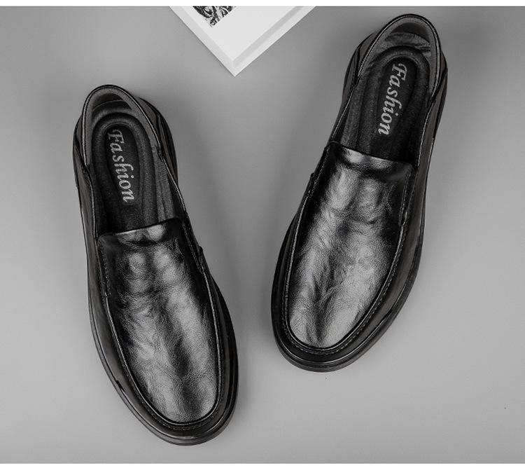 Men's 2025 New Genuine Leather Slip-On Casual Black Shoes - Breathable and Business-Ready