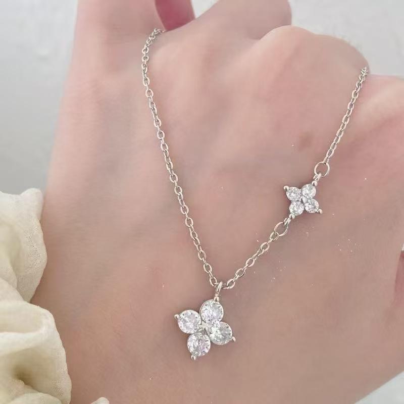 925 Silber Kristall vierblättriges Kleeblatt Schlüsselbein Kette Halskette Anhänger für Frauen Hochzeits Schmuck Geschenk Halsband Neu in Halskette