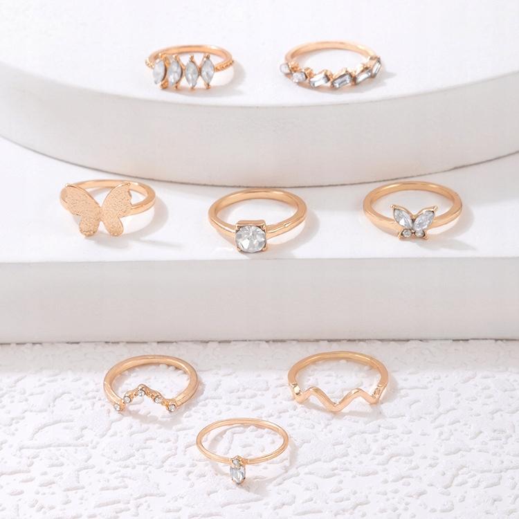 Gold Retro Punk Vintage Ring Set 8 Stück Klassische Kristalle