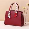 Bags women's autumn and winter wedding bags send mother handbags women's bags leather high-end light luxury messenger bags luggage
