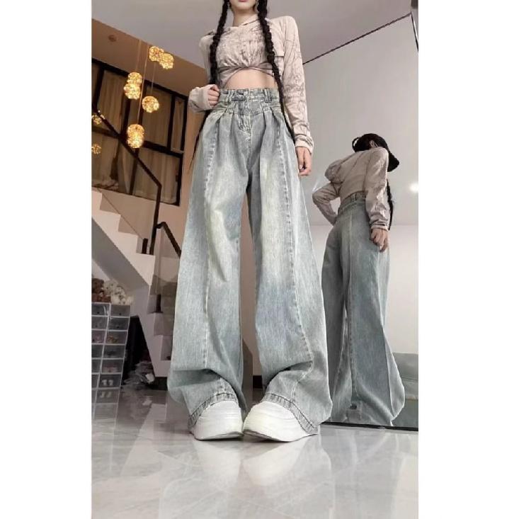 Retro Light-colored Pleated Design Wide-leg Jeans for Women, 2026 Spring and Autumn Collection, High-waisted, Loose-fitting, Drapey, Floor-length
