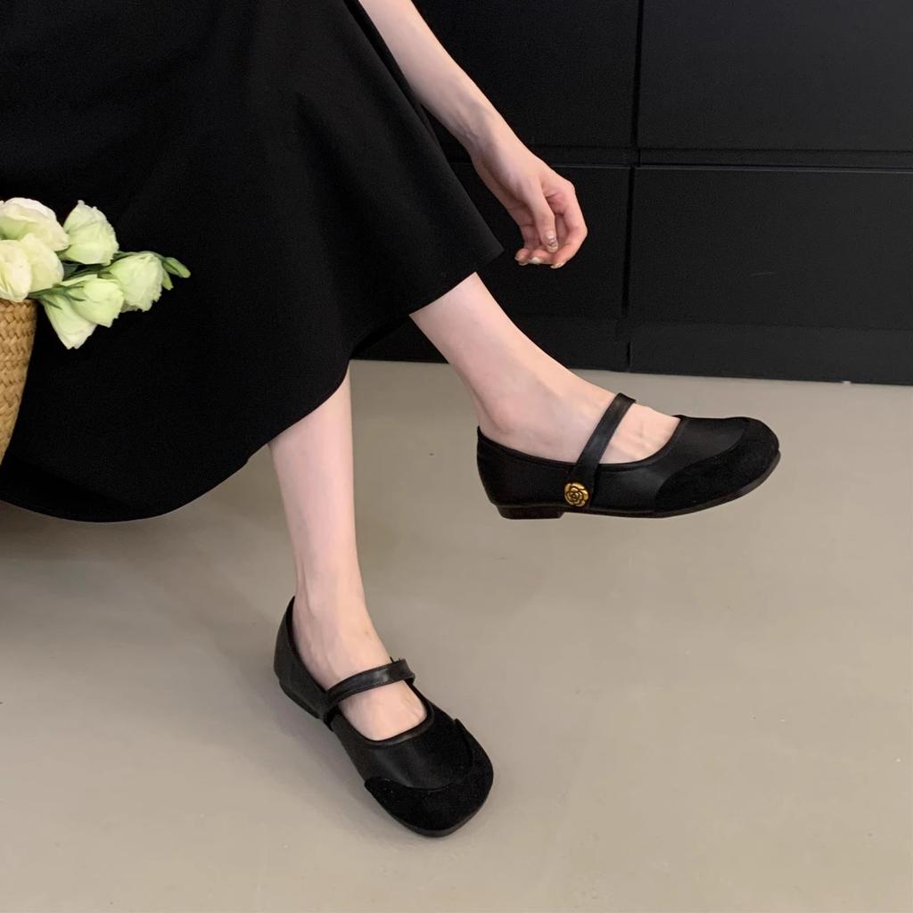 French Shallow Mouth Single Shoes Women's Flat Bottom 2025 Summer New Retro Evening Breeze with Skirt Square Head Mary Jane Shoes