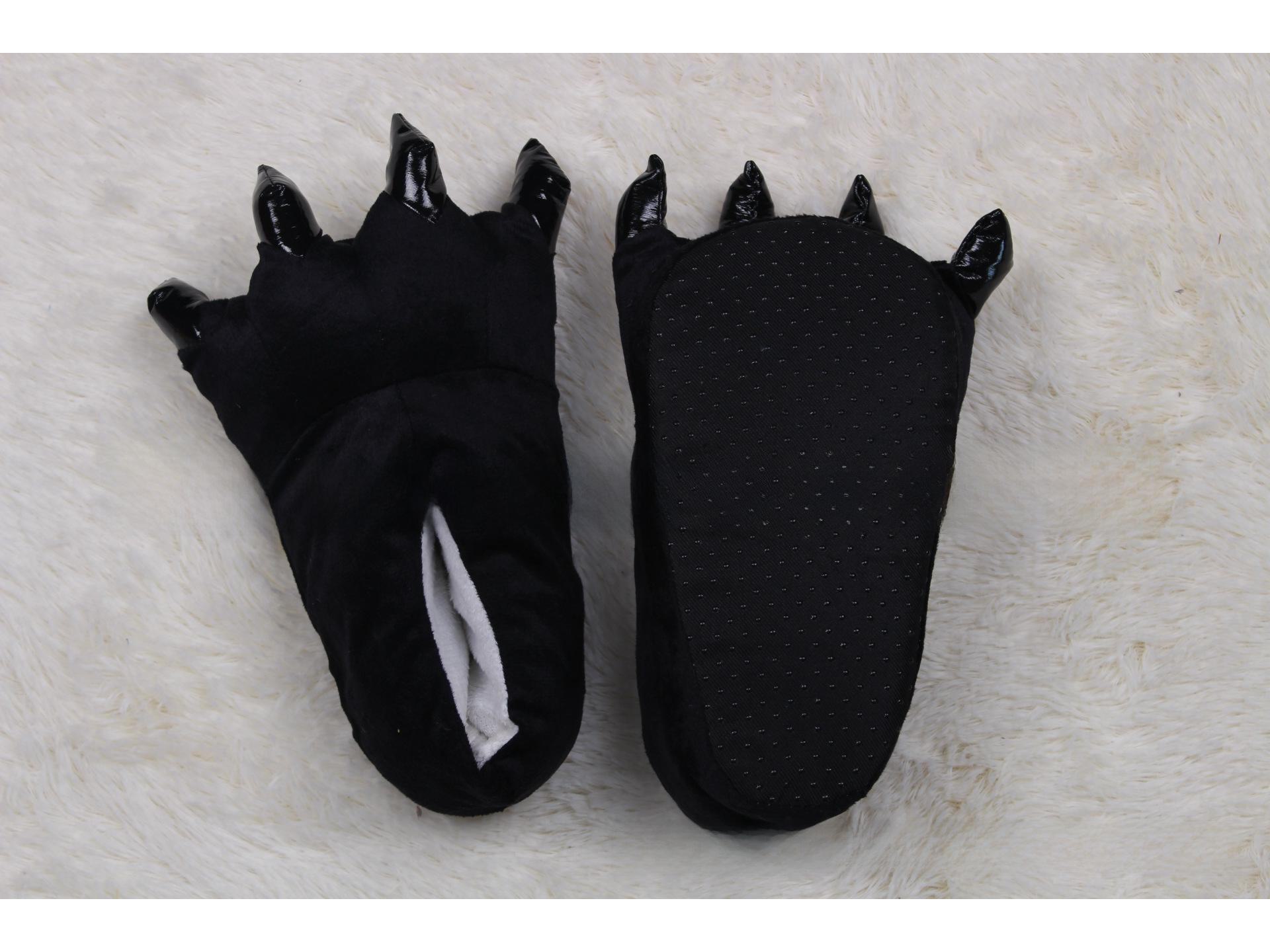 

Ультрамягкий пижамный комплект с мультяшными животными и подходящими хлопковыми тапочками в виде когтей динозавра Large size 40-45 чёрный