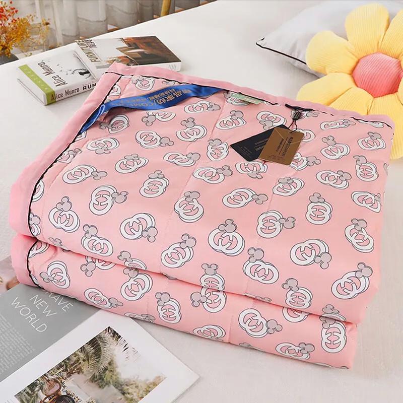 

Laizhiyi Breathable Ultralight Summer Quilt 145*200