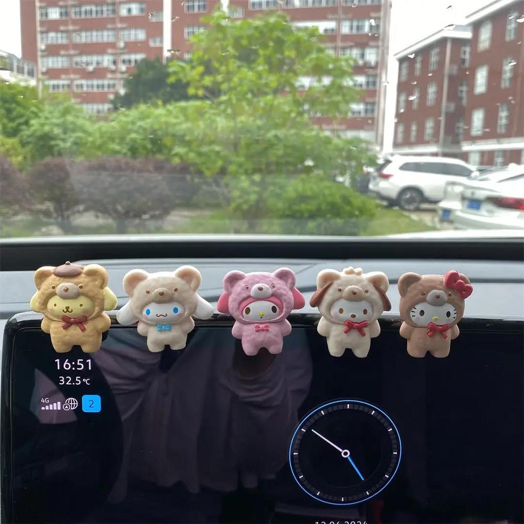 Car Decoration Cute Cartoon animals Action Figure Figurines Balloon Ornament Auto Interior Dashboard for Girls Gifts Accessories